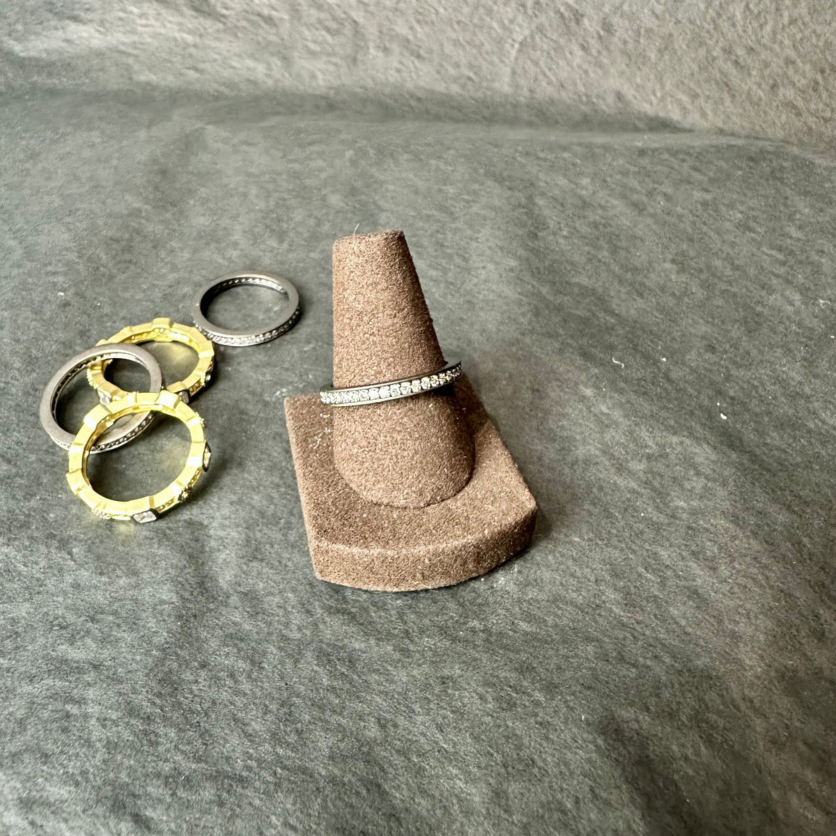 Band Ring Set- Black & Gold