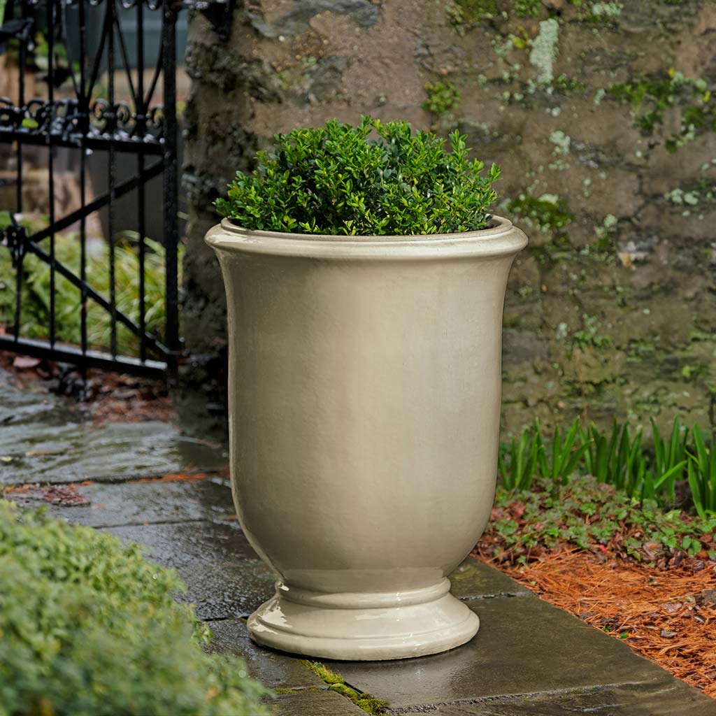 Antibe Urn