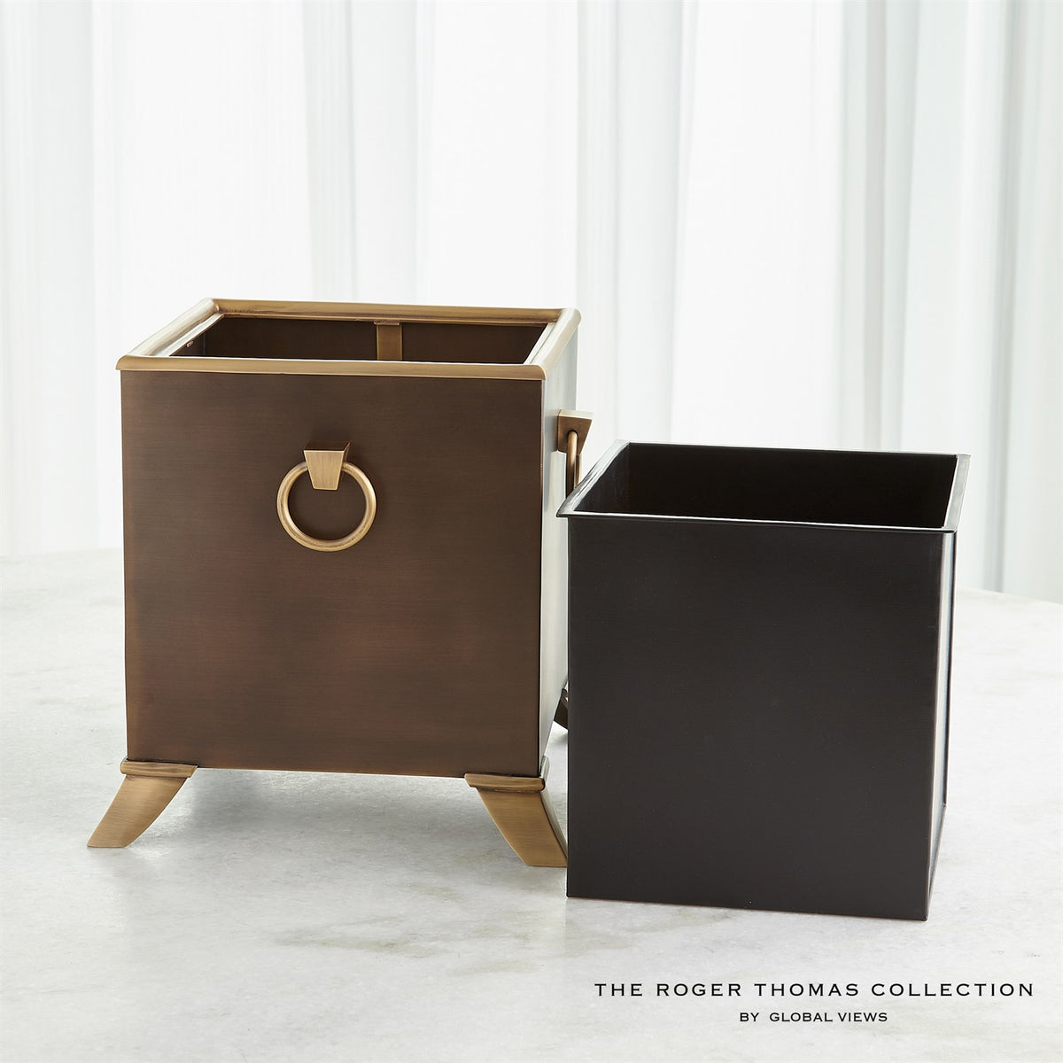 Via Margutta Metal Planter - Brass/Bronze