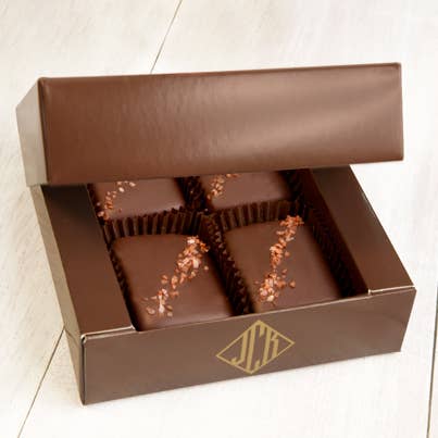 Semi-Sweet Choc & Caramel w/Hawaiian Alaea Sea Salt Box