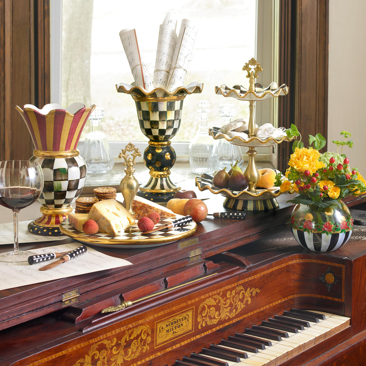 Courtly Check Three Tier Sweet Stand