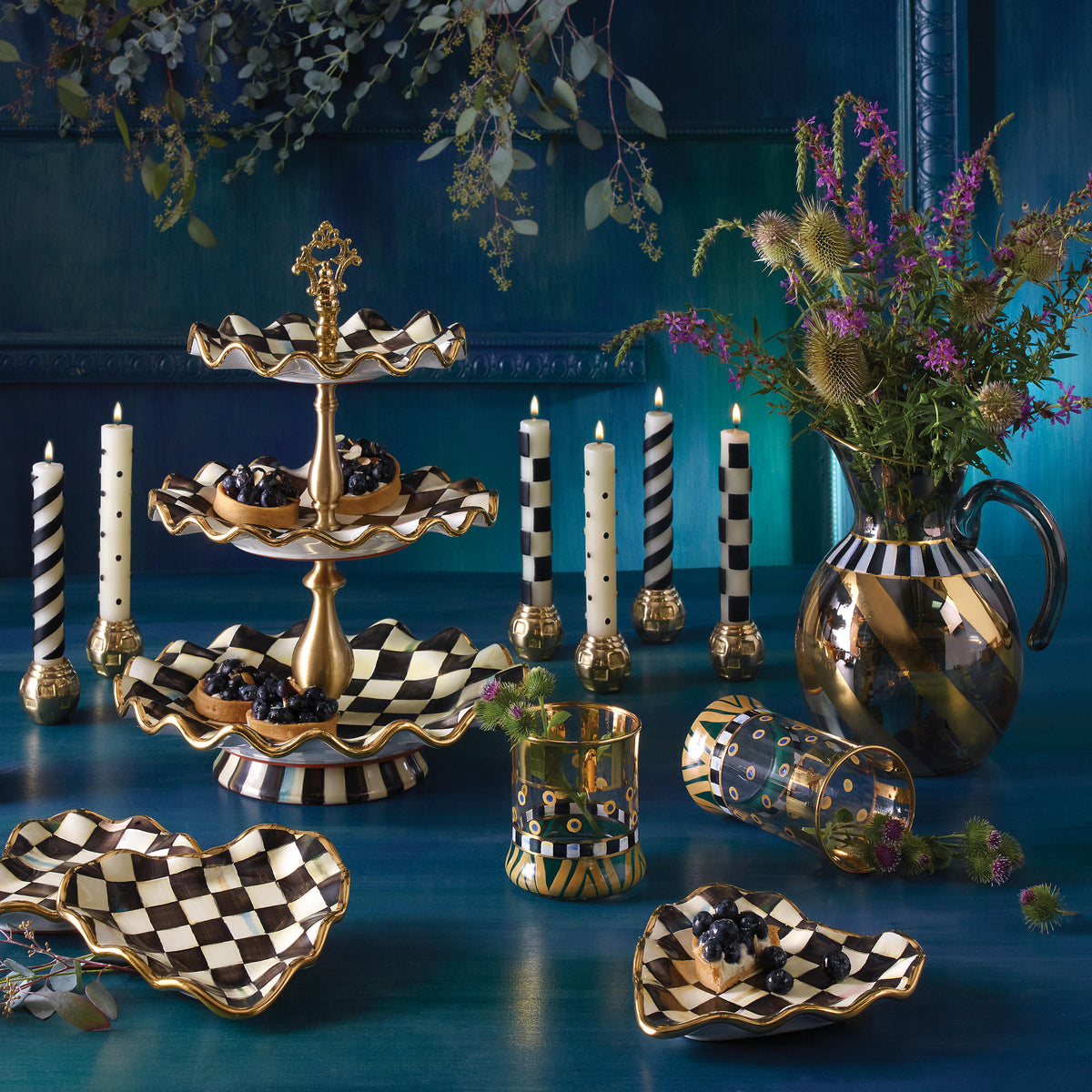 Courtly Check Three Tier Sweet Stand