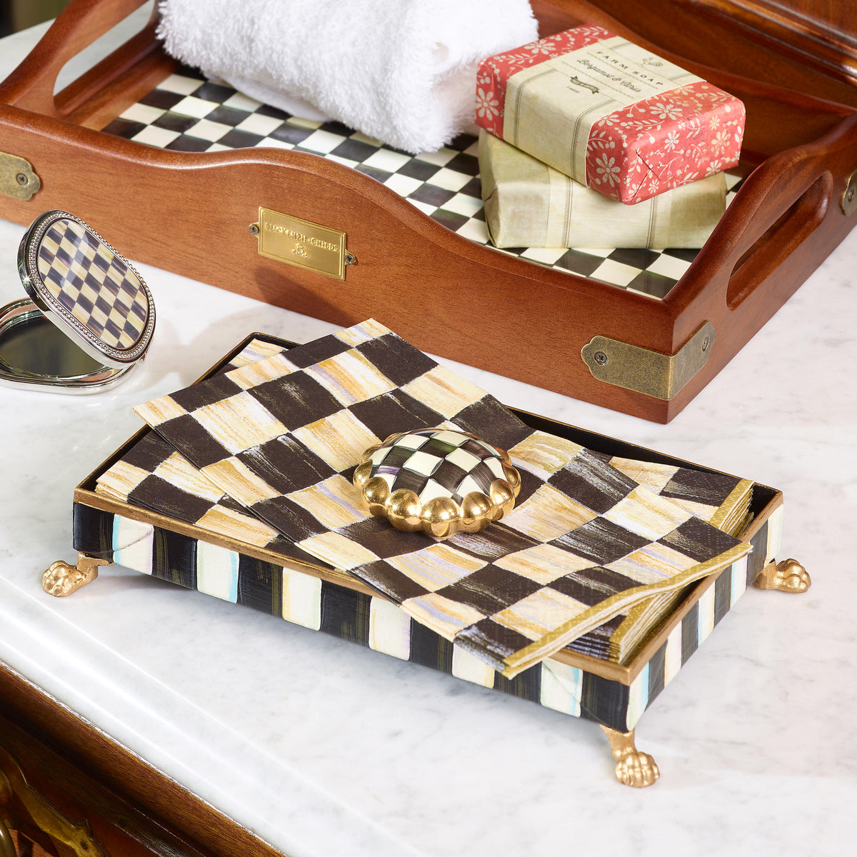 Courtly Check Guest Towel Holder Set - Gold