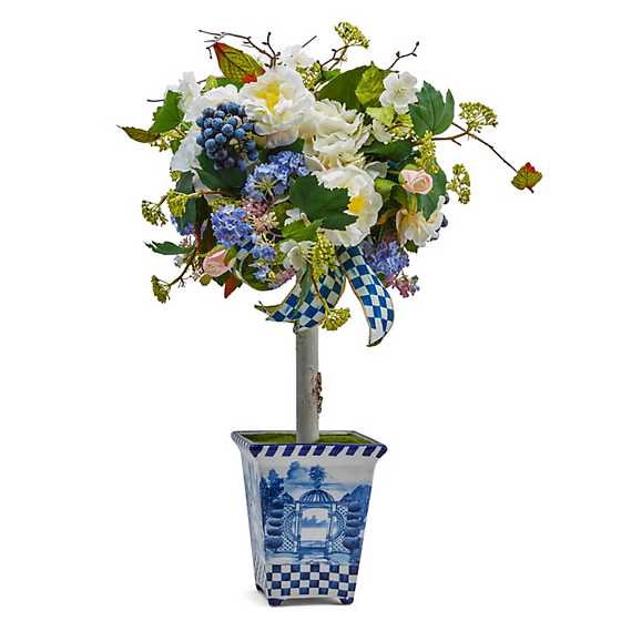 Royal Fresh Cut Topiary