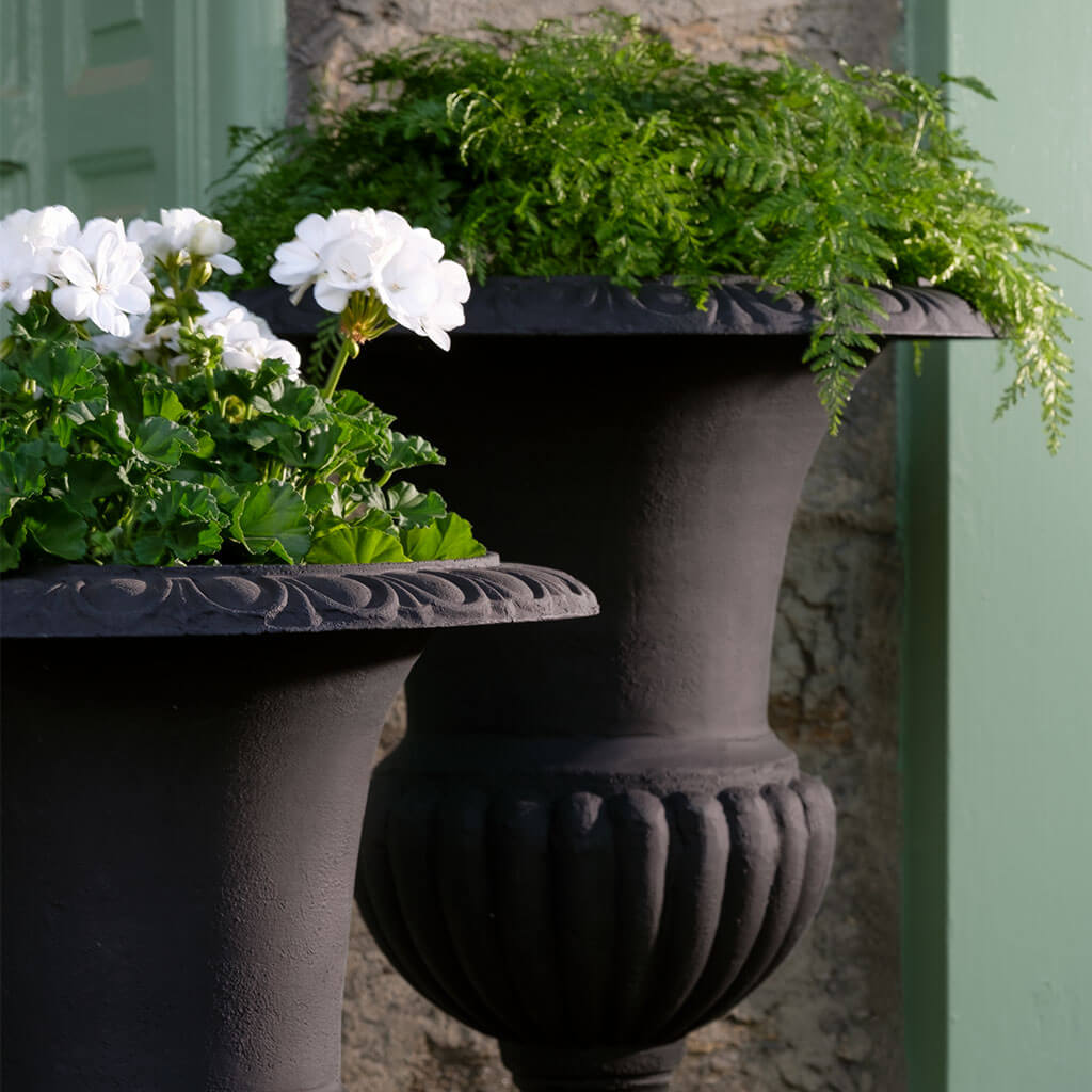 Tall Wickford Urn – Matte Black