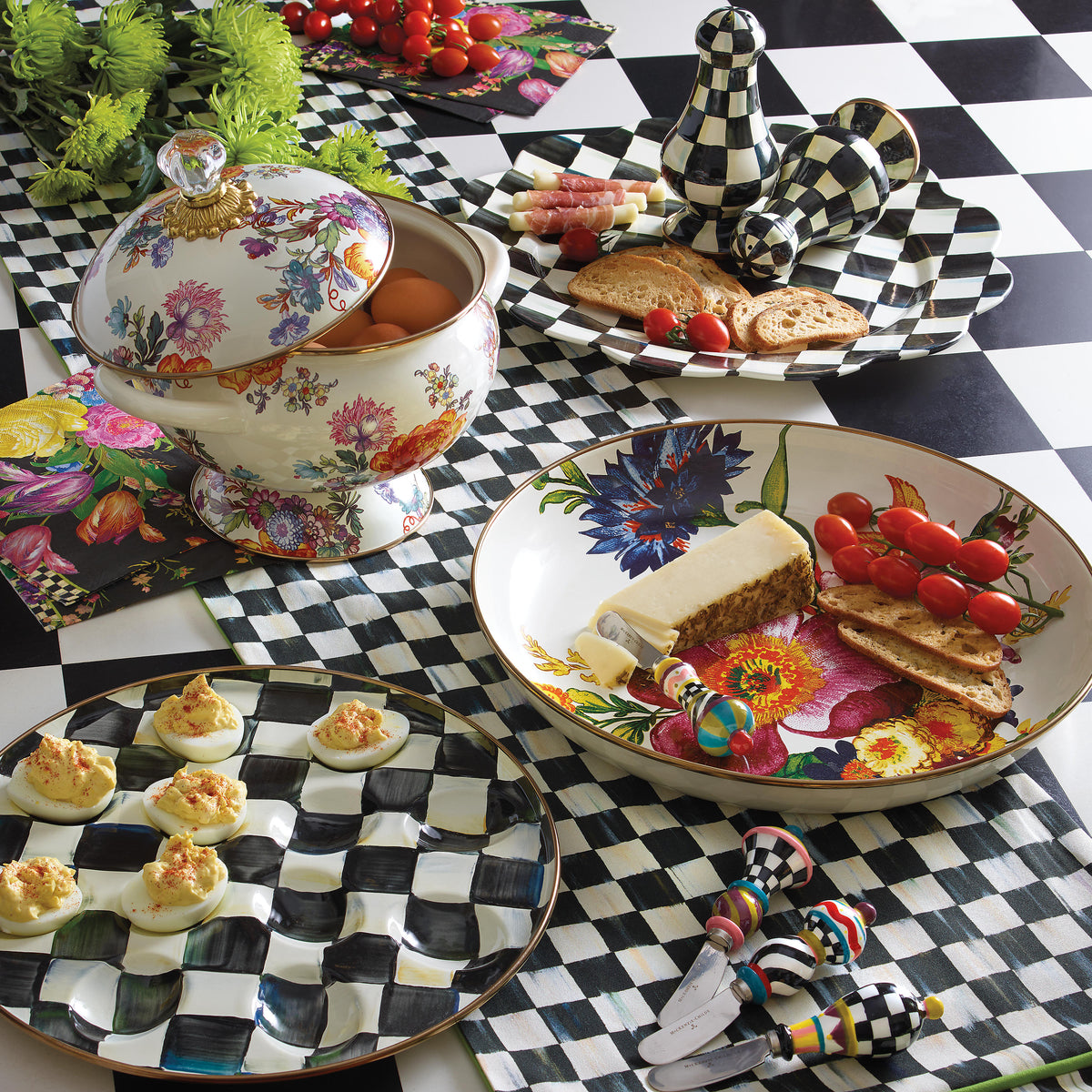 Courtly Check Enamel Petal Platter