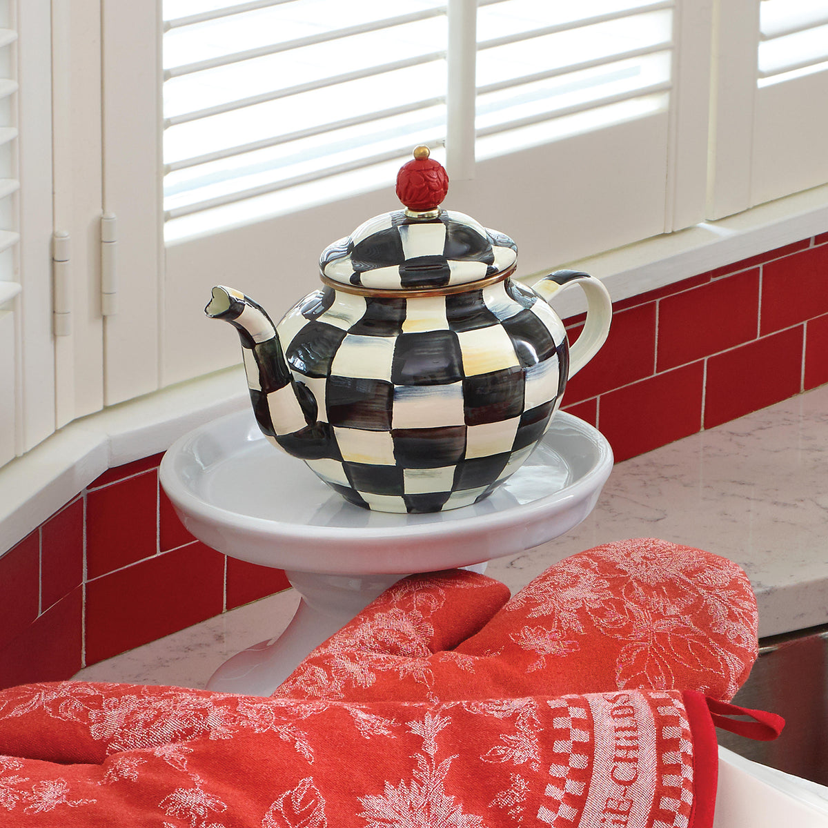 Courtly Check Enamel Teapot - 4 Cup