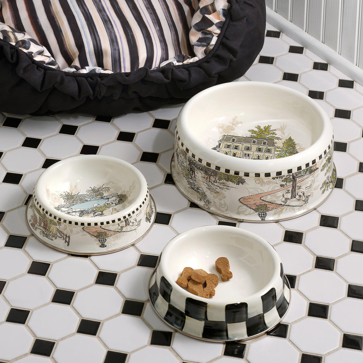 Courtly Check Enamel Cat Dish