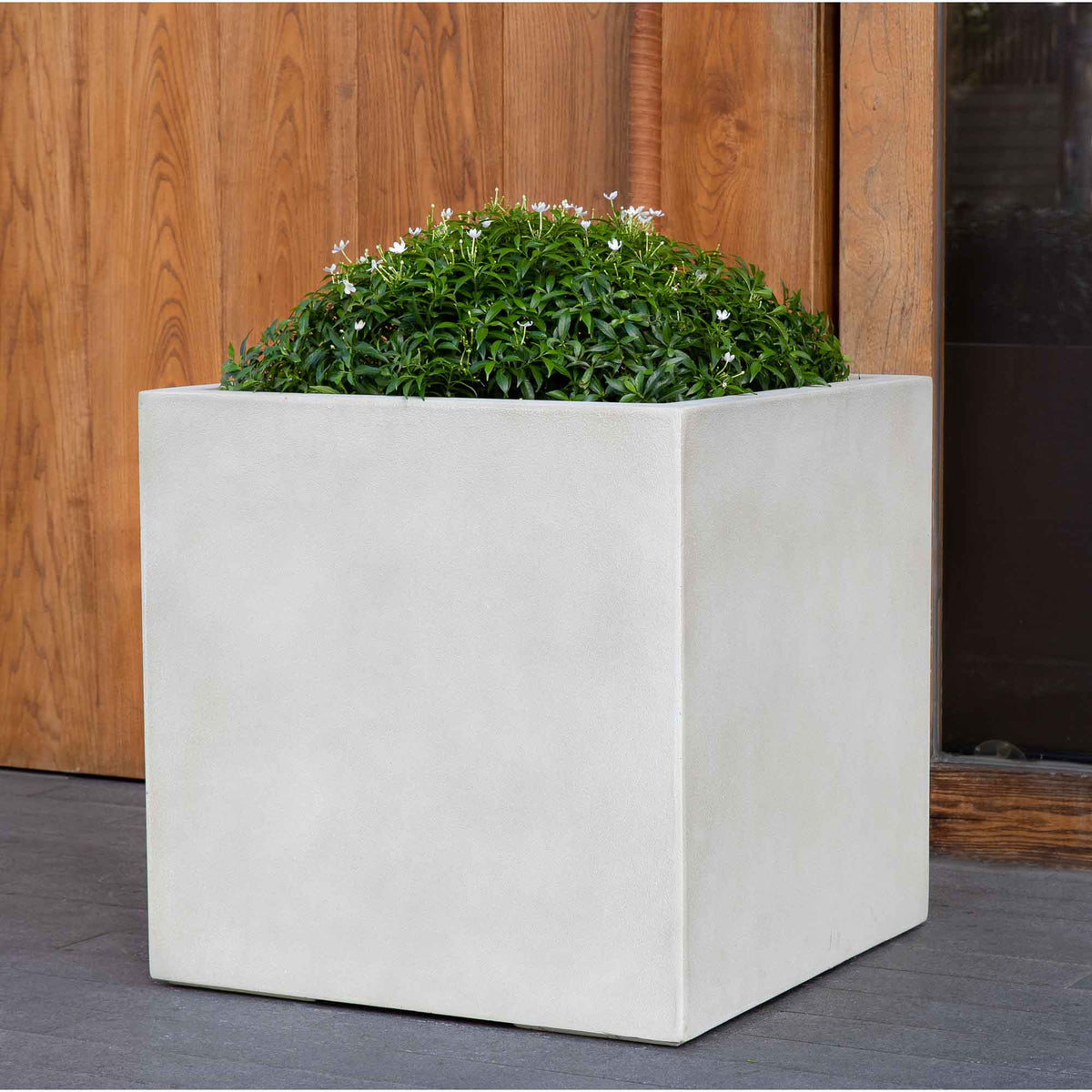 Farnley Planter