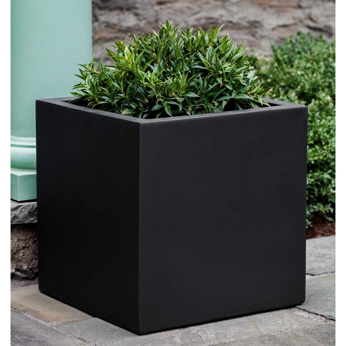 Farnley Planter