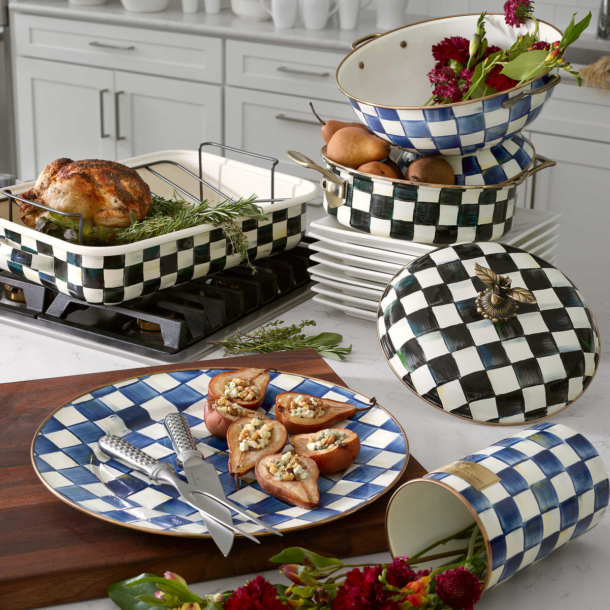Courtly Check Enamel Casserole