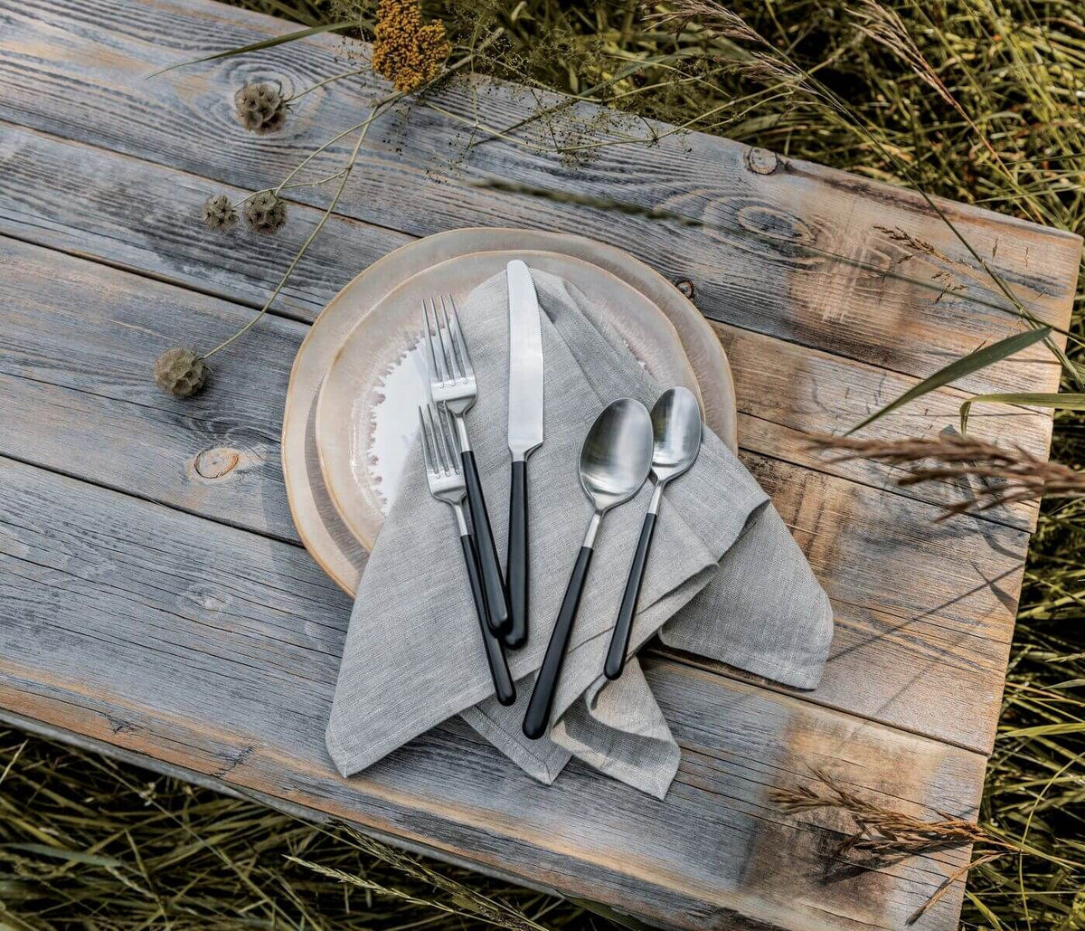 Hampton 5-Piece Flatware Setting in Gift  Box