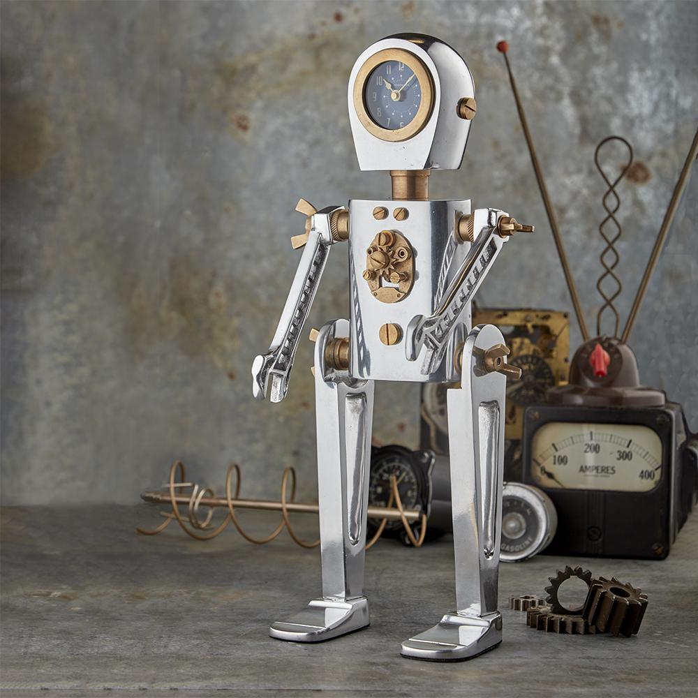 Karl Table Clock