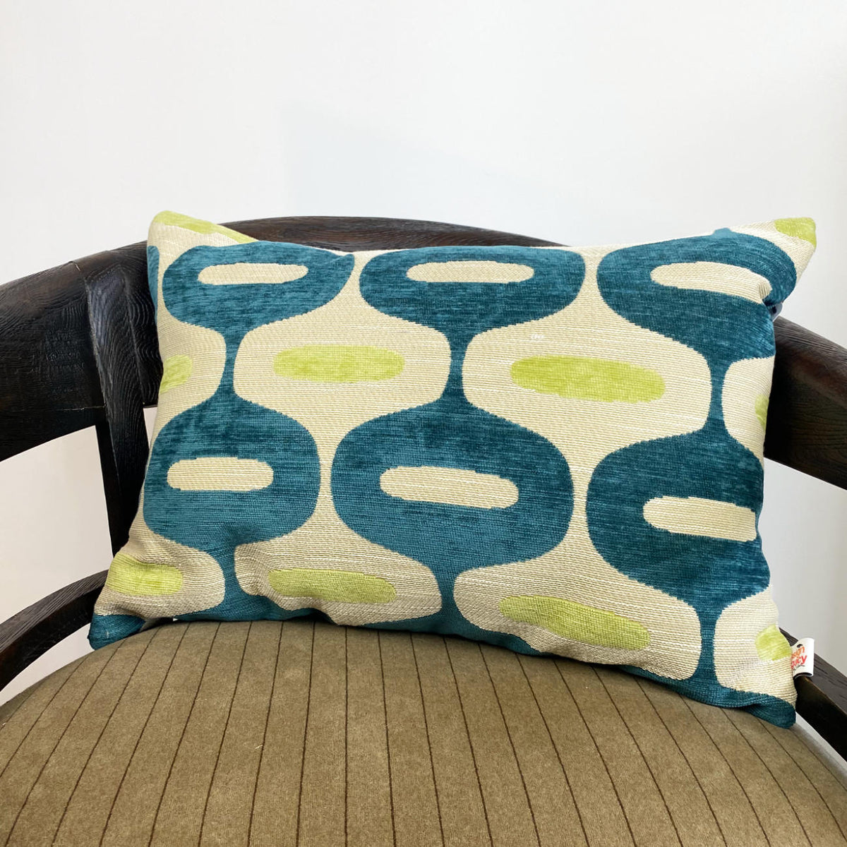 Hourglass in Teal