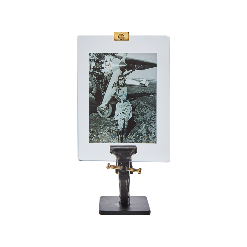 Vise Photo Frame