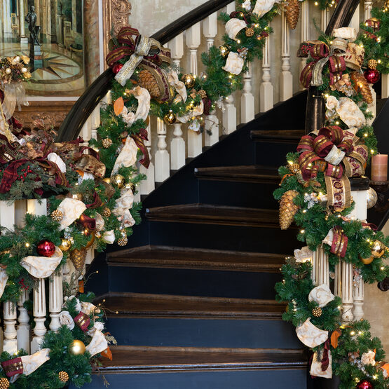 Winter green LED garland