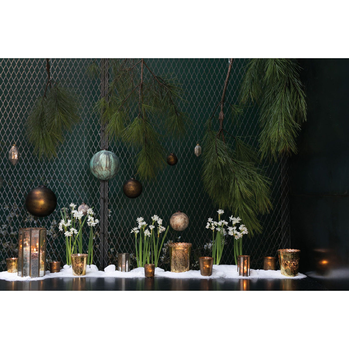 Virtue Candleholder