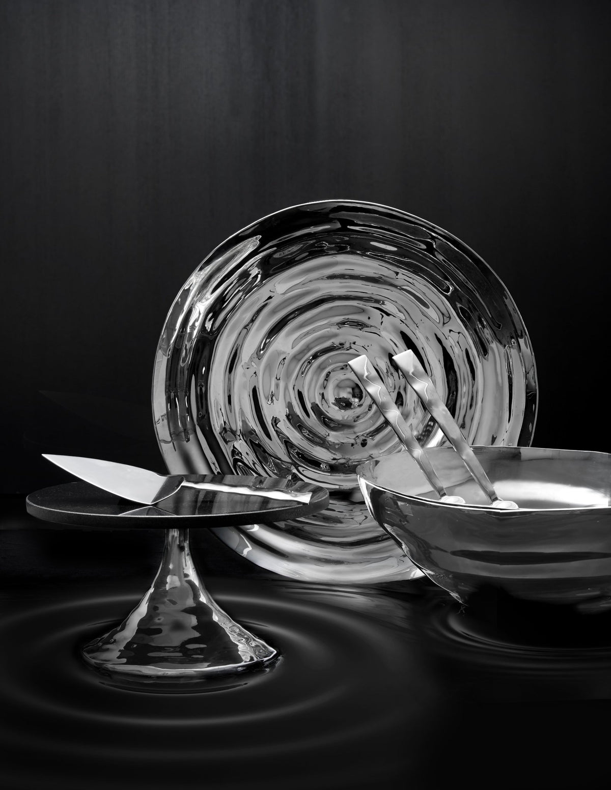 Ripple Effect Serving Bowl Medium